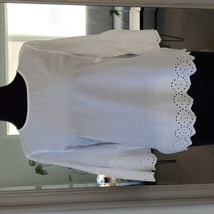 H&M white cotton top with lace detail